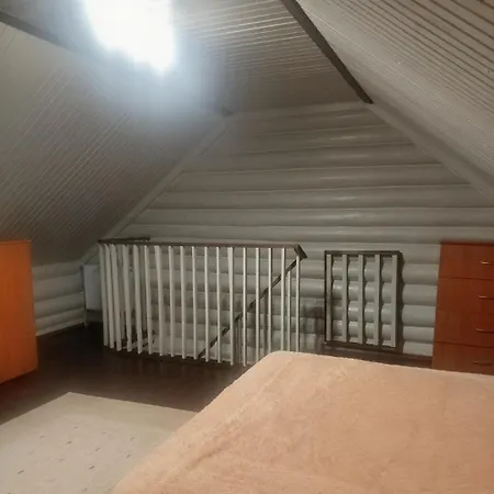 у анни